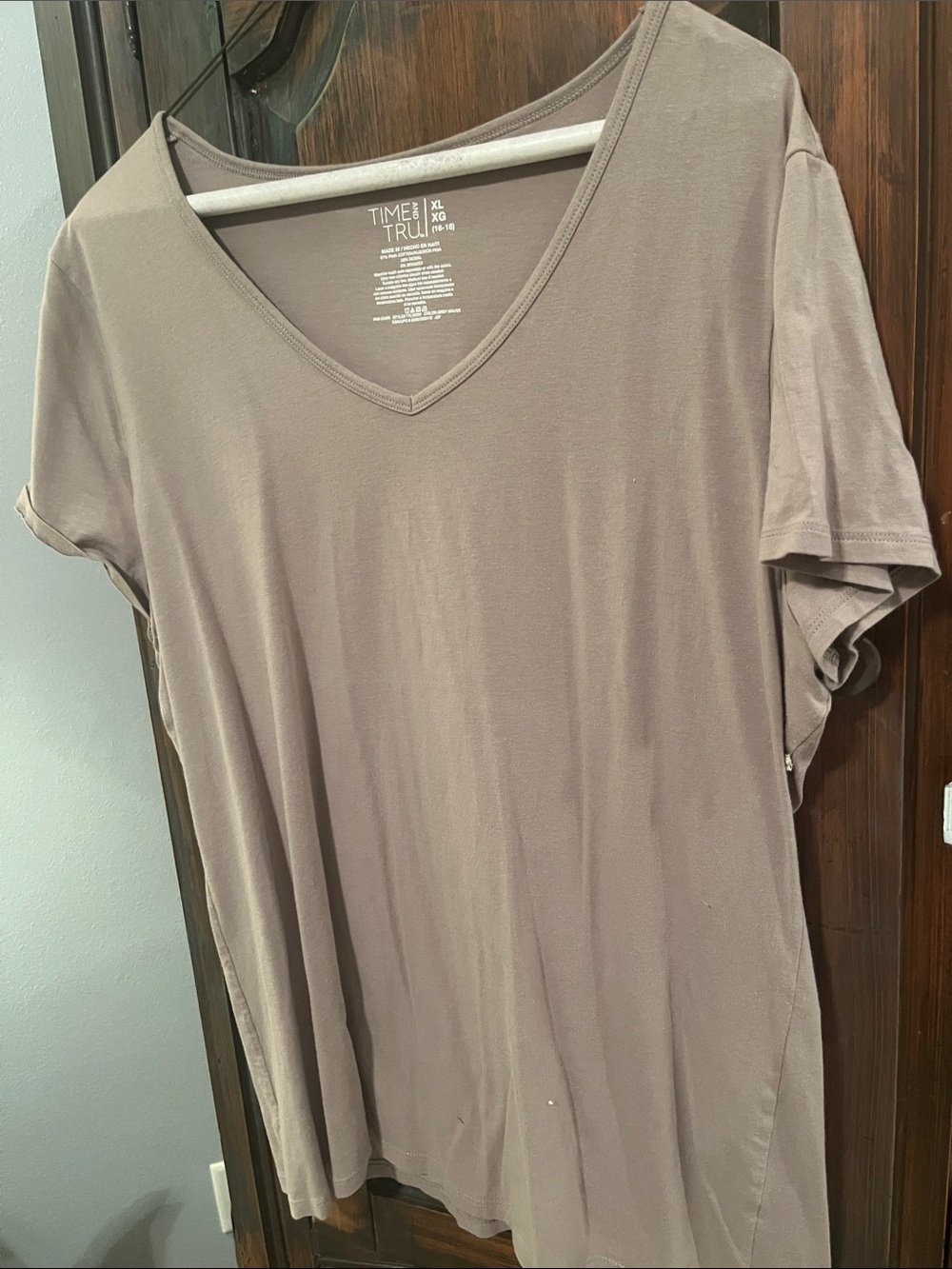 Time and Tru V-Neck Short Sleeve Tee in Taupe